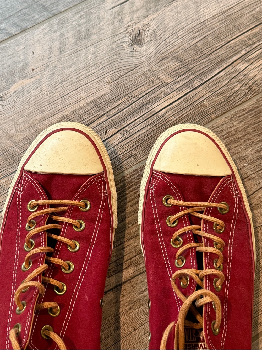 Converse Low-Top Sneakers in Burgundy with Cream Accents - Picture 3 of 6